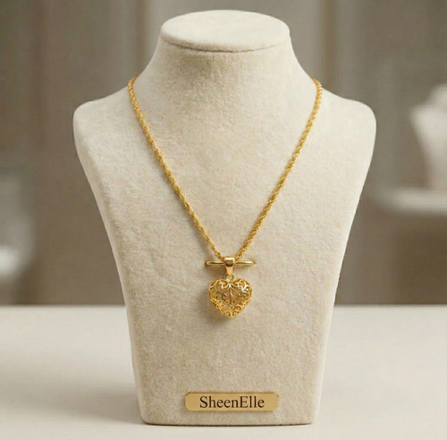 💛 قلادة القلب – أناقة بروح مراكشية